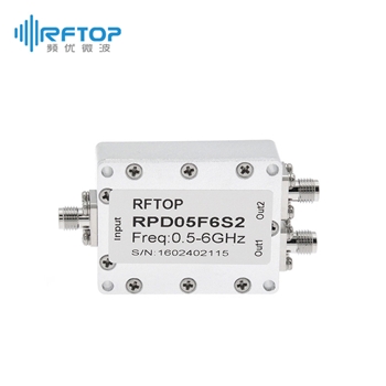 SMA一分二微带式功分器，0.5-6GHz，接头铜镀三元合金 - RPD05F6S2