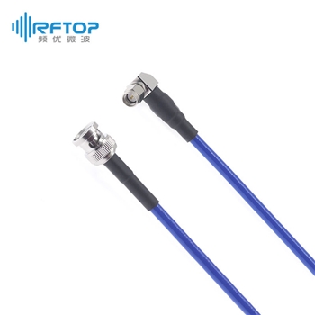 BNC公 转 SMA直角90度弯公 经济型超柔电缆组件|经济型, 超柔, DC-4GHz, 配接RCE520S电缆, 线径5.2mm - RCE520S-BMSMW-L